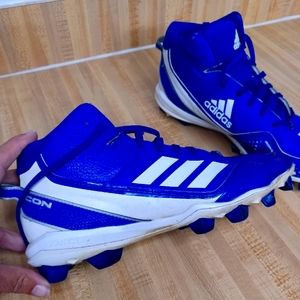 Cleats men size 9 Adidas